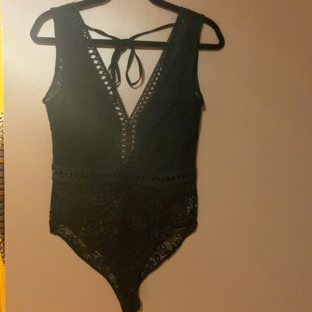Lace body suit